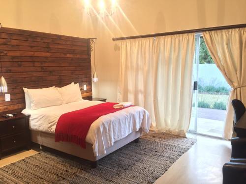 Tranquil House B&B @ 1 College Ave
