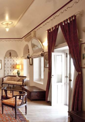 Hotel Neemrana Fort-palace