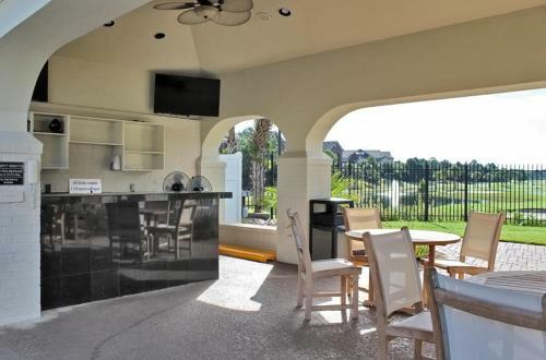 Apartamento Emerald Greens 3405