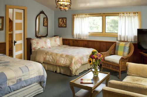 Bed & Breakfast Abbey's Lantern Hill Inn