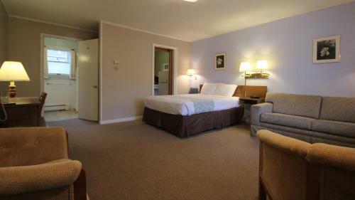 Maple Leaf Motel