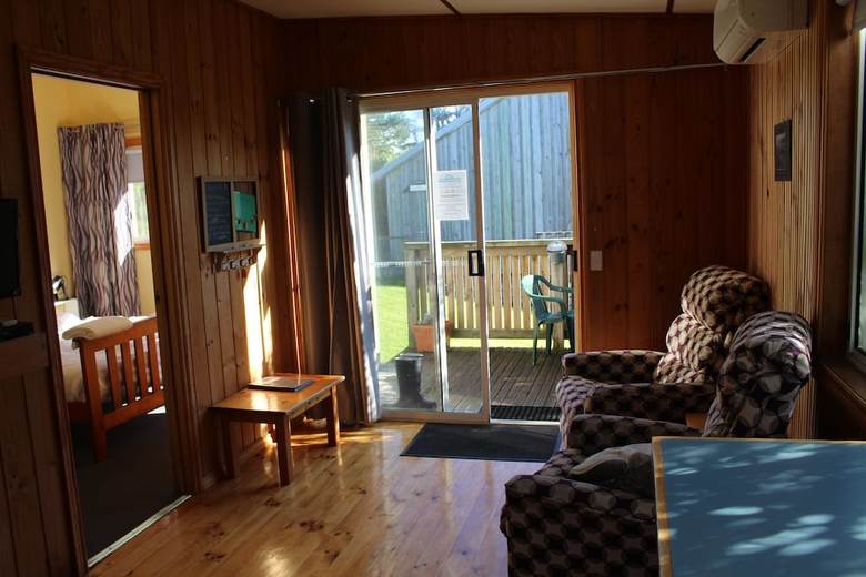 Posada Clifton Beach Lodge