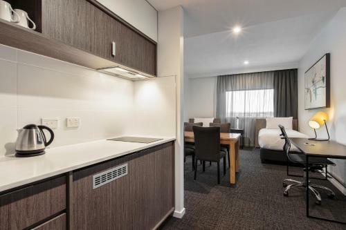Best Western Plus Lake Kawana Hotel