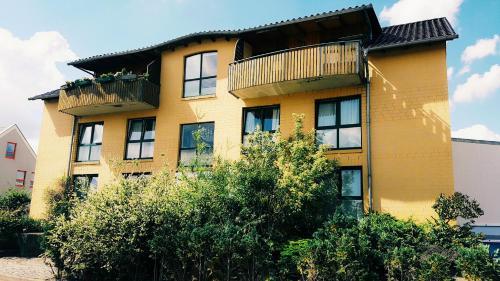 Hostal Pension Genat