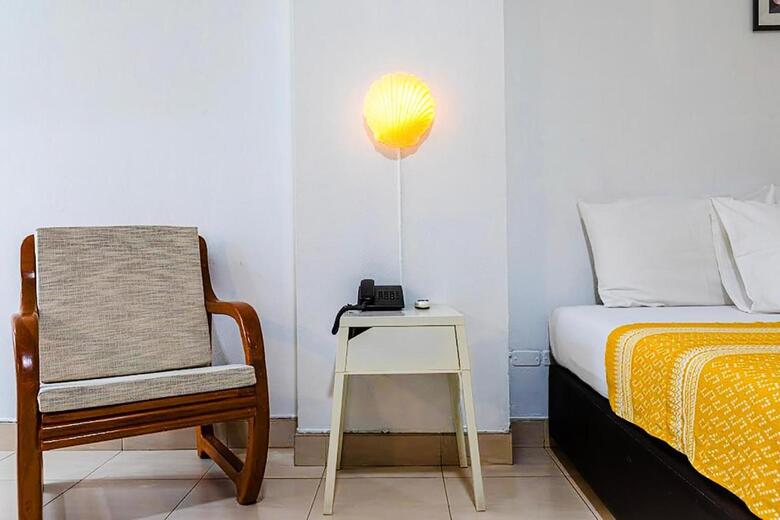 Howard Square Boutique Hotel