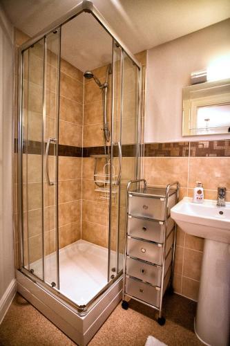Salisbury Luxury Apartment