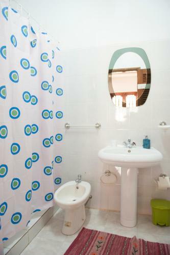Simabo's Backpackers' Hostel