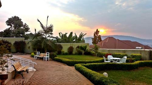 Hostal Yambi Guesthouse