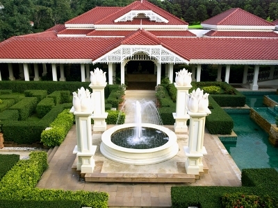 Hotel Wora Bura Resort & Spa