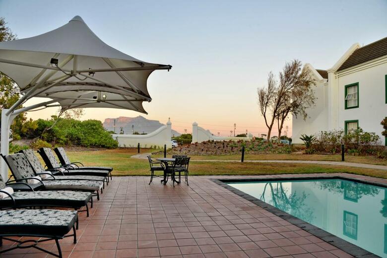 Hotel City Lodge Grandwest