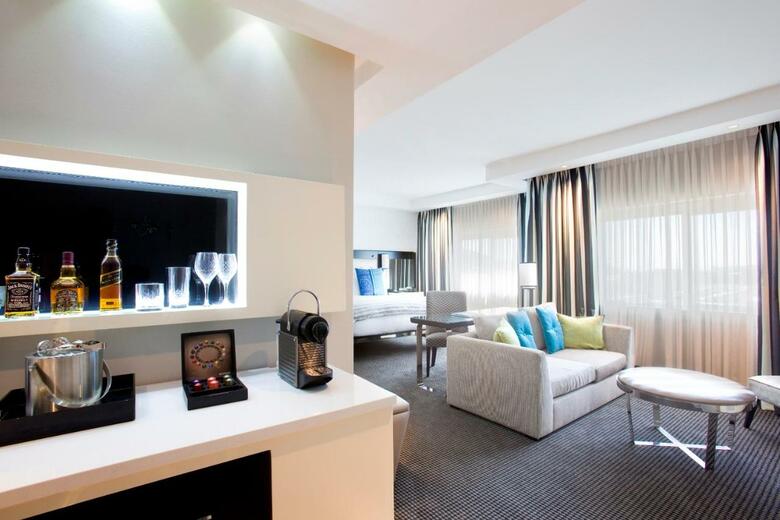 Hotel Southern Sun Waterfront