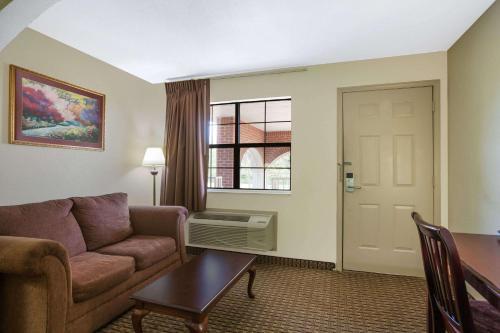 Hotel Super 8 By Wyndham Cabot