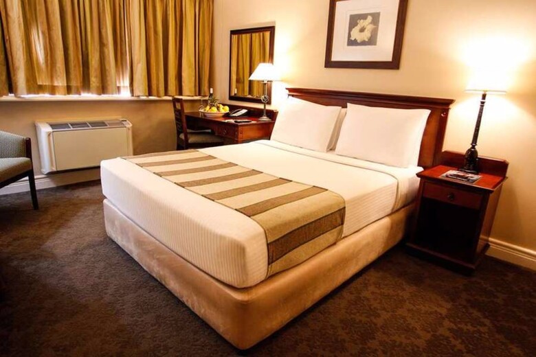 Hotel Southern Sun Emnotweni