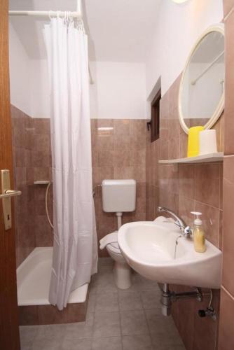 Apartments By The Sea Duce (omis) - 2821