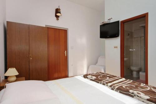 Apartments By The Sea Duce (omis) - 5986