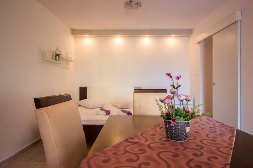 Apartments Hajdi