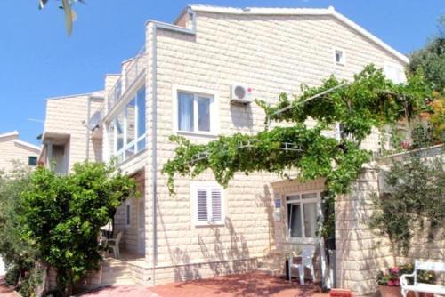 Hostal Apartment Duce 2737b
