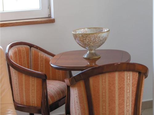 Three-bedroom Apartment Omis With Sea View 08