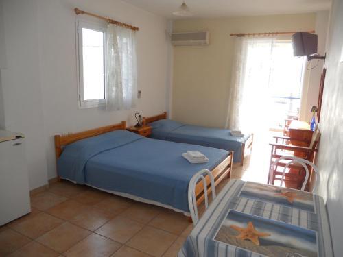 Hostal Glaros Studios