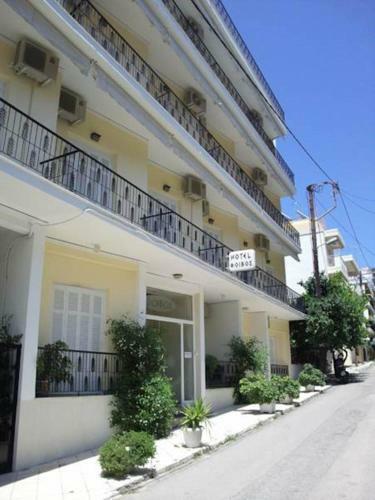 Hotel Foivos