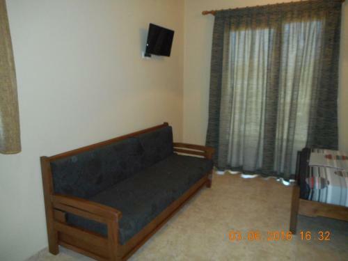 Dimitra's Apartments