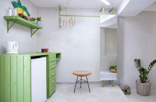 Hostal Voulamandis House
