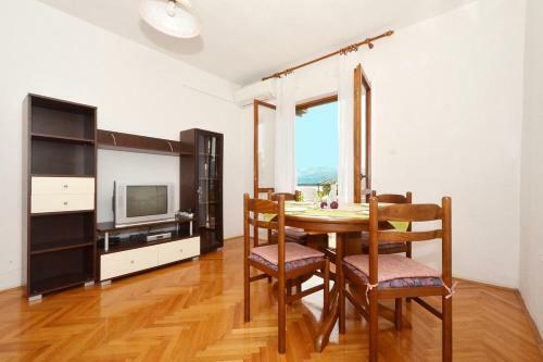 Hostal Apartment Arbanija 5228e