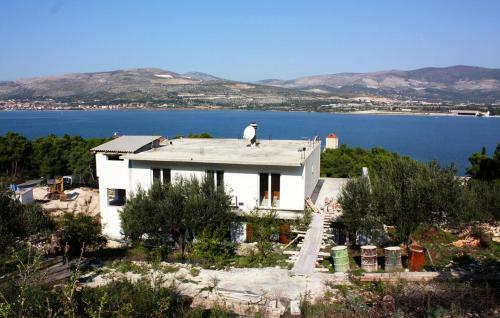 Hostal Apartment Arbanija 5228e