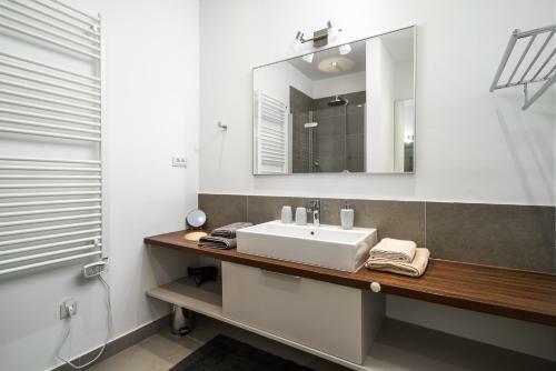 Acadia Beach Apartments Slatine