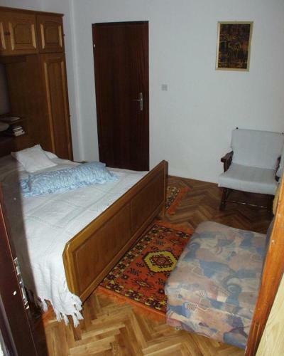 Hostal Apartment Slatine 460c