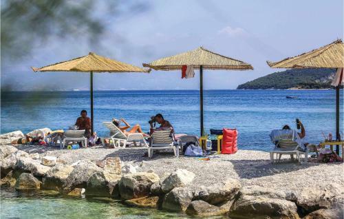 Holiday Home Kastelanova I