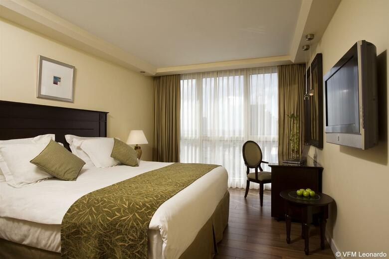 Park Plaza Orchid Hotel