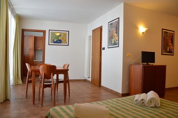 Hotel Appartamenti Villaggio Campo Smith