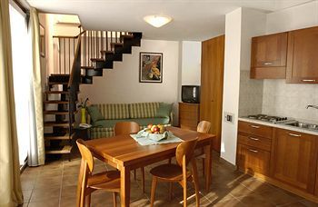 Hotel Appartamenti Villaggio Campo Smith