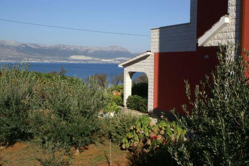 Apartment Slatine 1128b