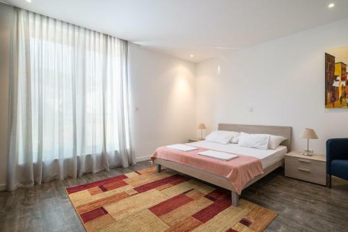 Acadia Beach Villas Slatine