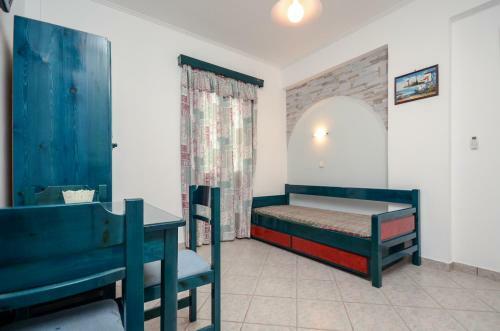 Polemis Studios & Apartments