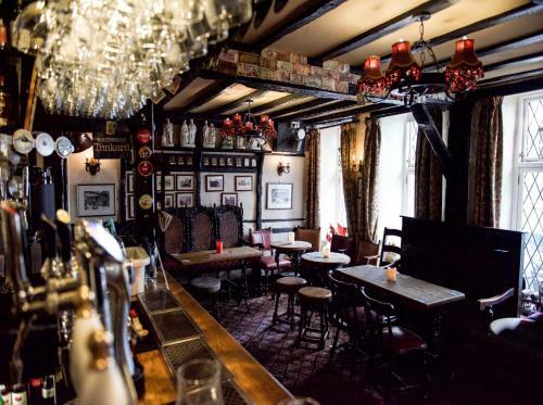Hotel The Black Boy Inn