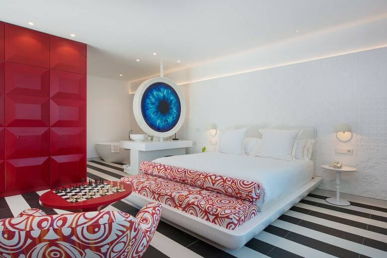 Hotel The Donna Portals