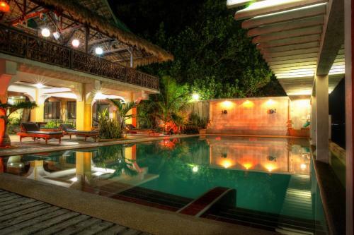 Jaimee's Hotel, Resort And Restaurant