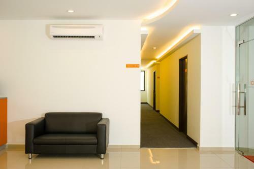 Orange Hotel, Sungai Buloh