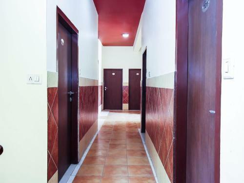 Oyo 16382 Hotel Sinjara