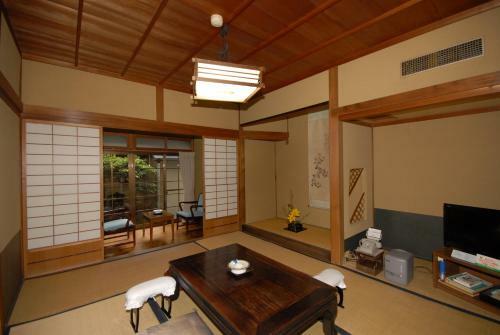 Sansuien