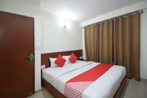 Oyo 8767 Hotel Landmark