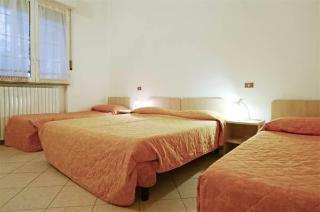 Parador Hotel Residence