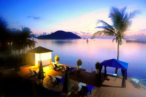 Hotel Phuket Boat Quay