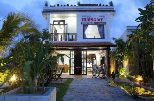 Huong My Beach Homestay