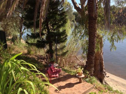 Riverfront71 B&B