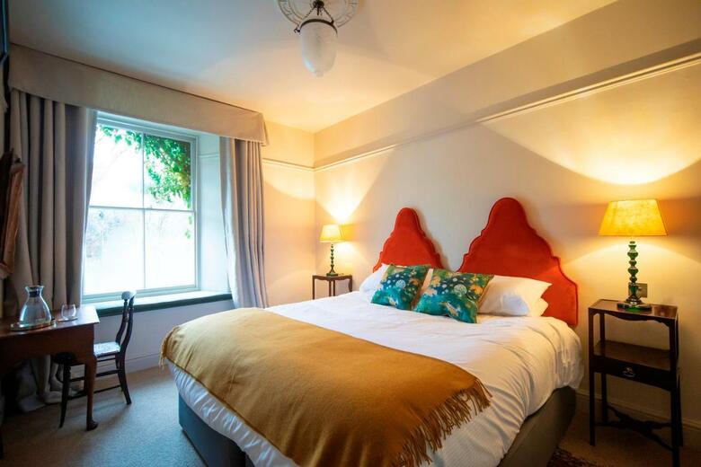 Oak Bank Hotel