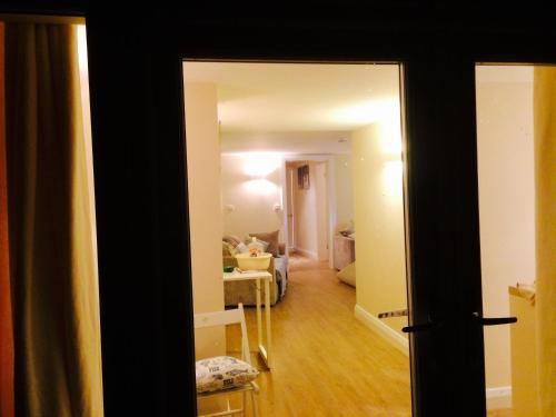 Superb Cintra Beachside Apartments